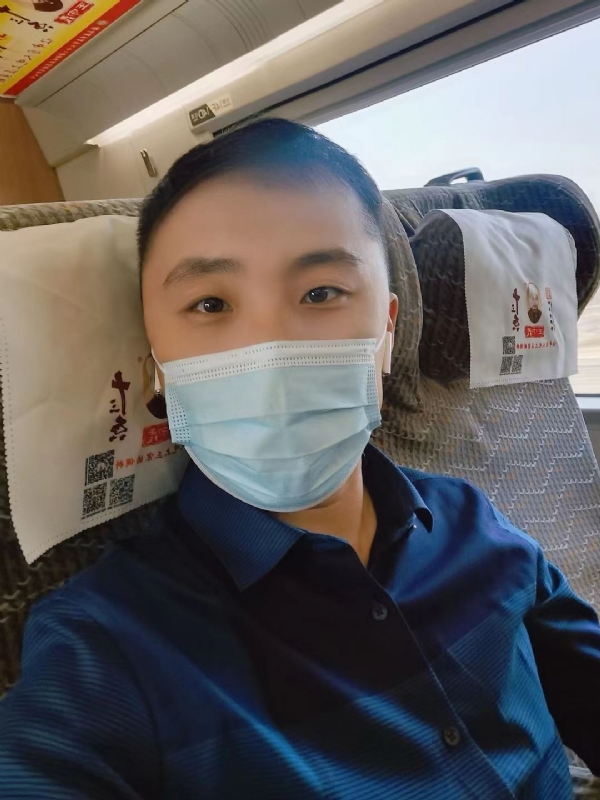 孤独的小屁猪的第二张照片--鞍山认干亲服务网